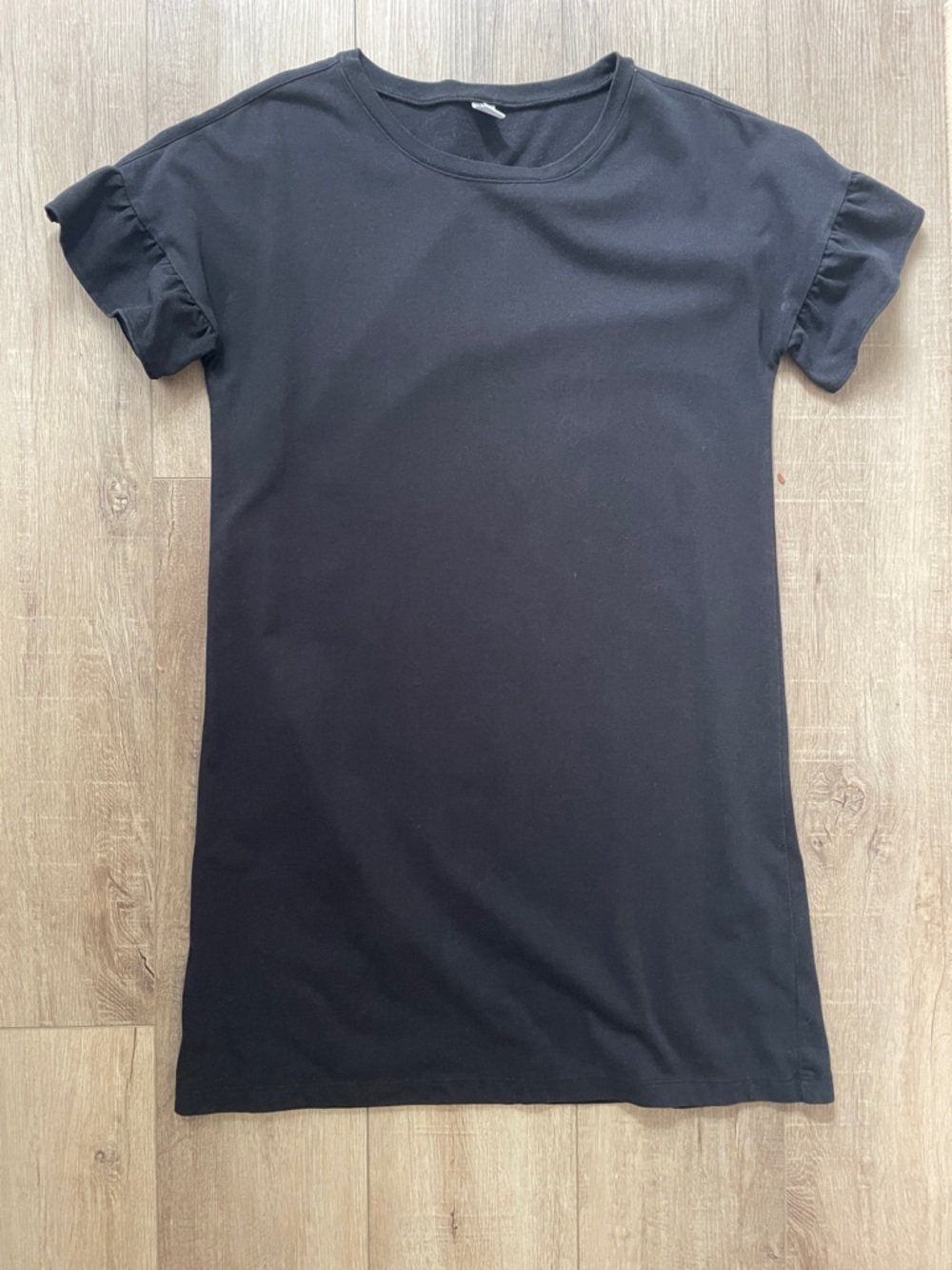 Old Navy Black Ruffle Sleeve Tee Dress